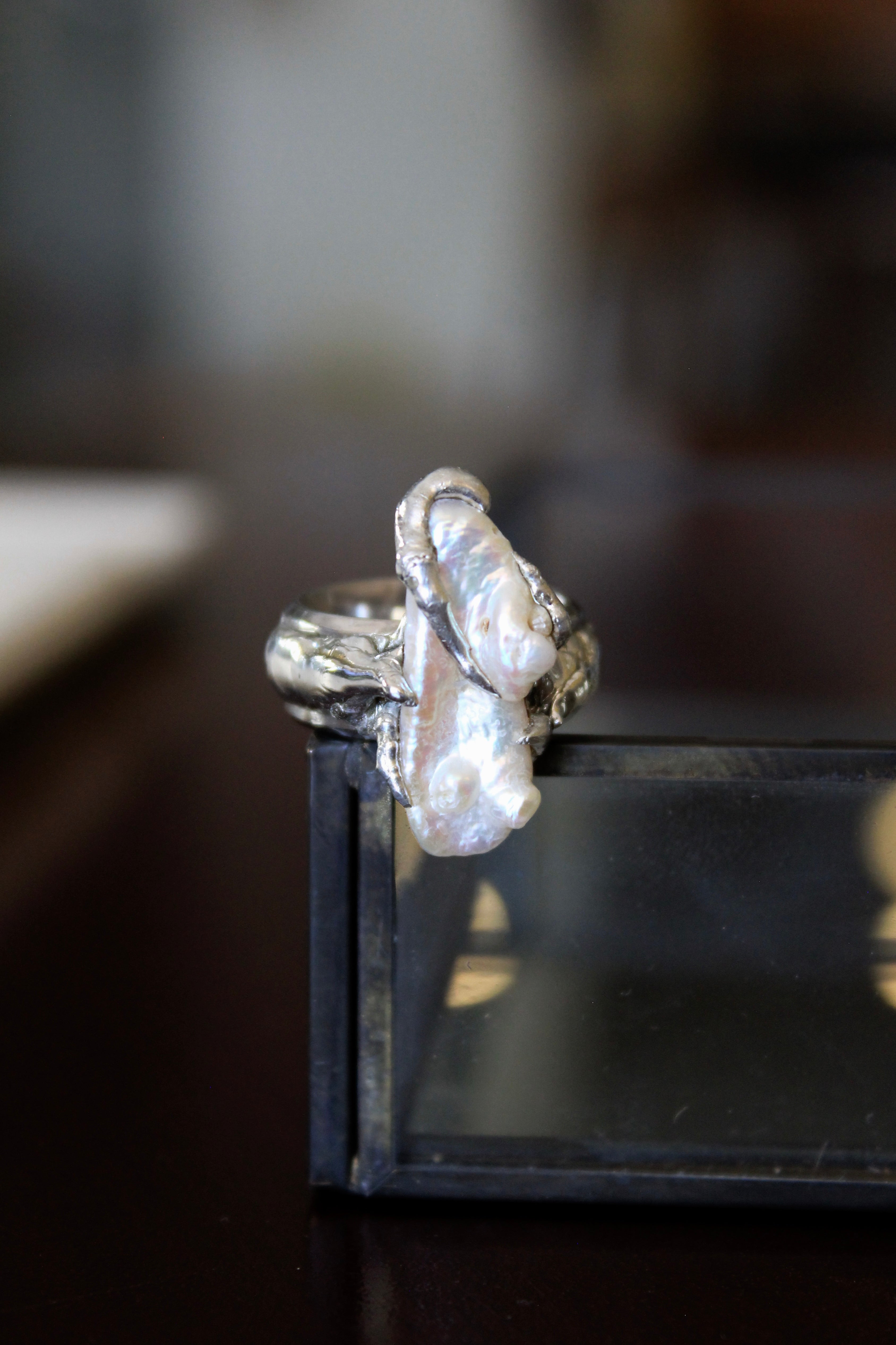 Classic Pearl Ring